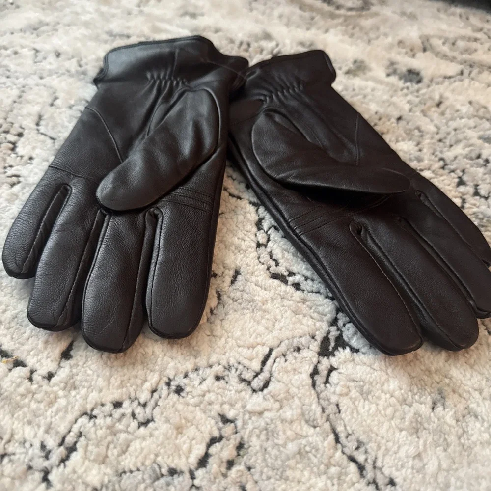 N/A driving gloves